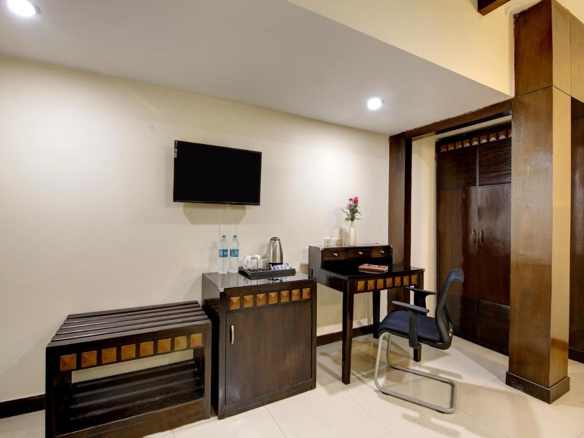 Lime Stays B&B Gk-2 At Greater Kailash Metro South Delhi Nearby Saket Select City Új-Delhi Kültér fotó