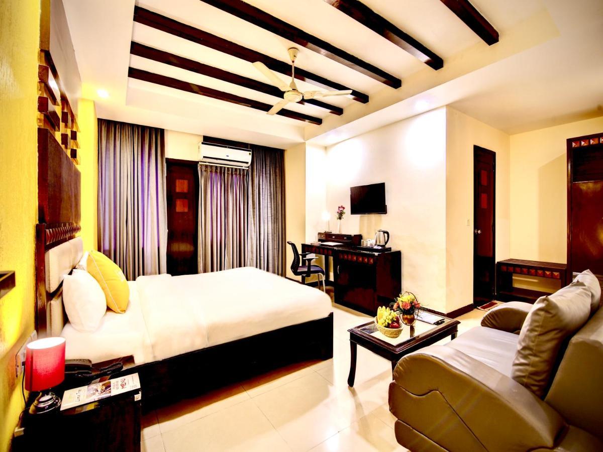 Lime Stays B&B Gk-2 At Greater Kailash Metro South Delhi Nearby Saket Select City Új-Delhi Kültér fotó
