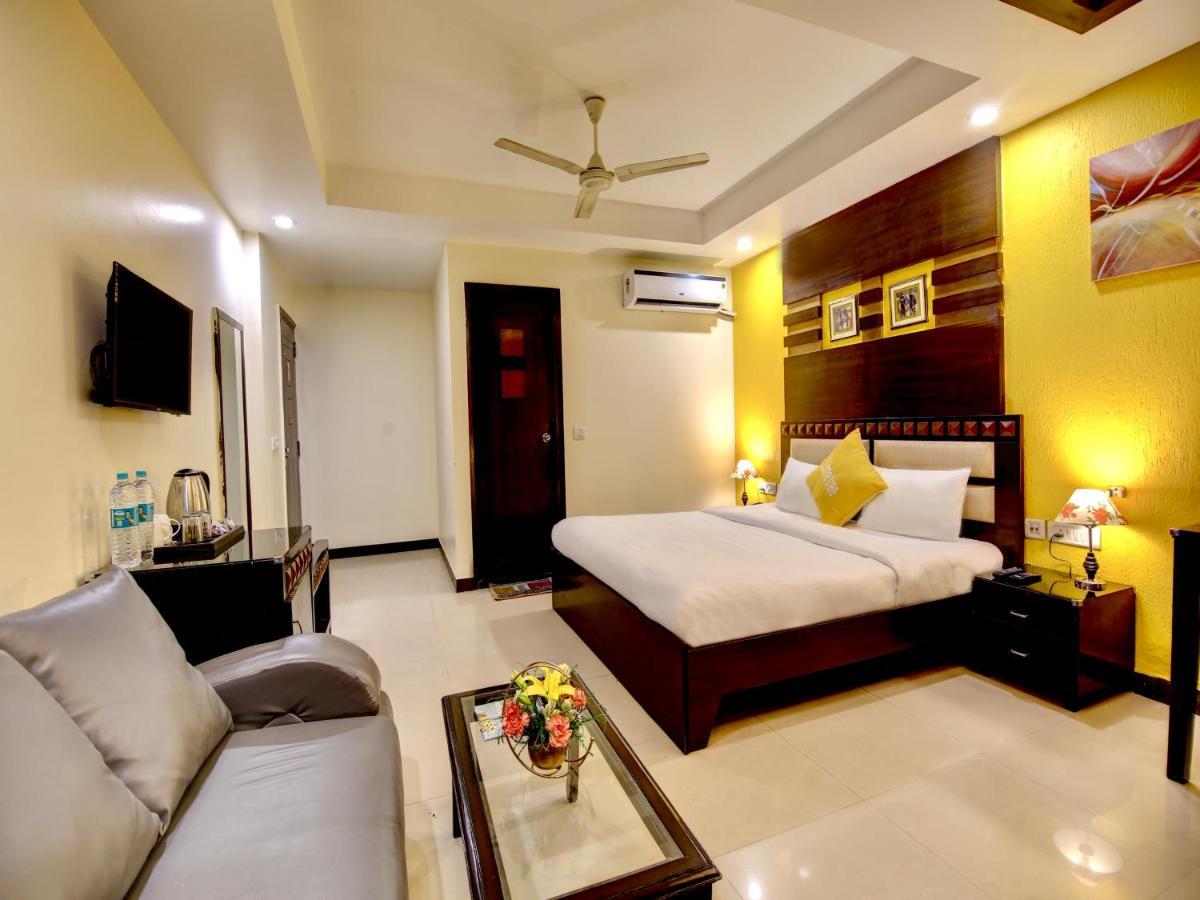 Lime Stays B&B Gk-2 At Greater Kailash Metro South Delhi Nearby Saket Select City Új-Delhi Kültér fotó