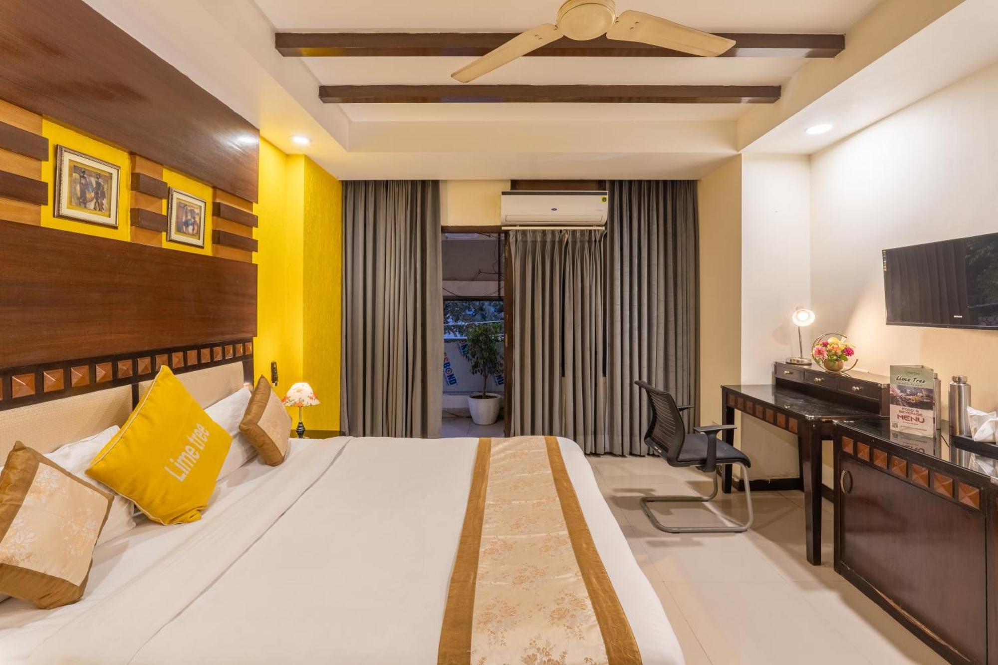 Lime Stays B&B Gk-2 At Greater Kailash Metro South Delhi Nearby Saket Select City Új-Delhi Kültér fotó