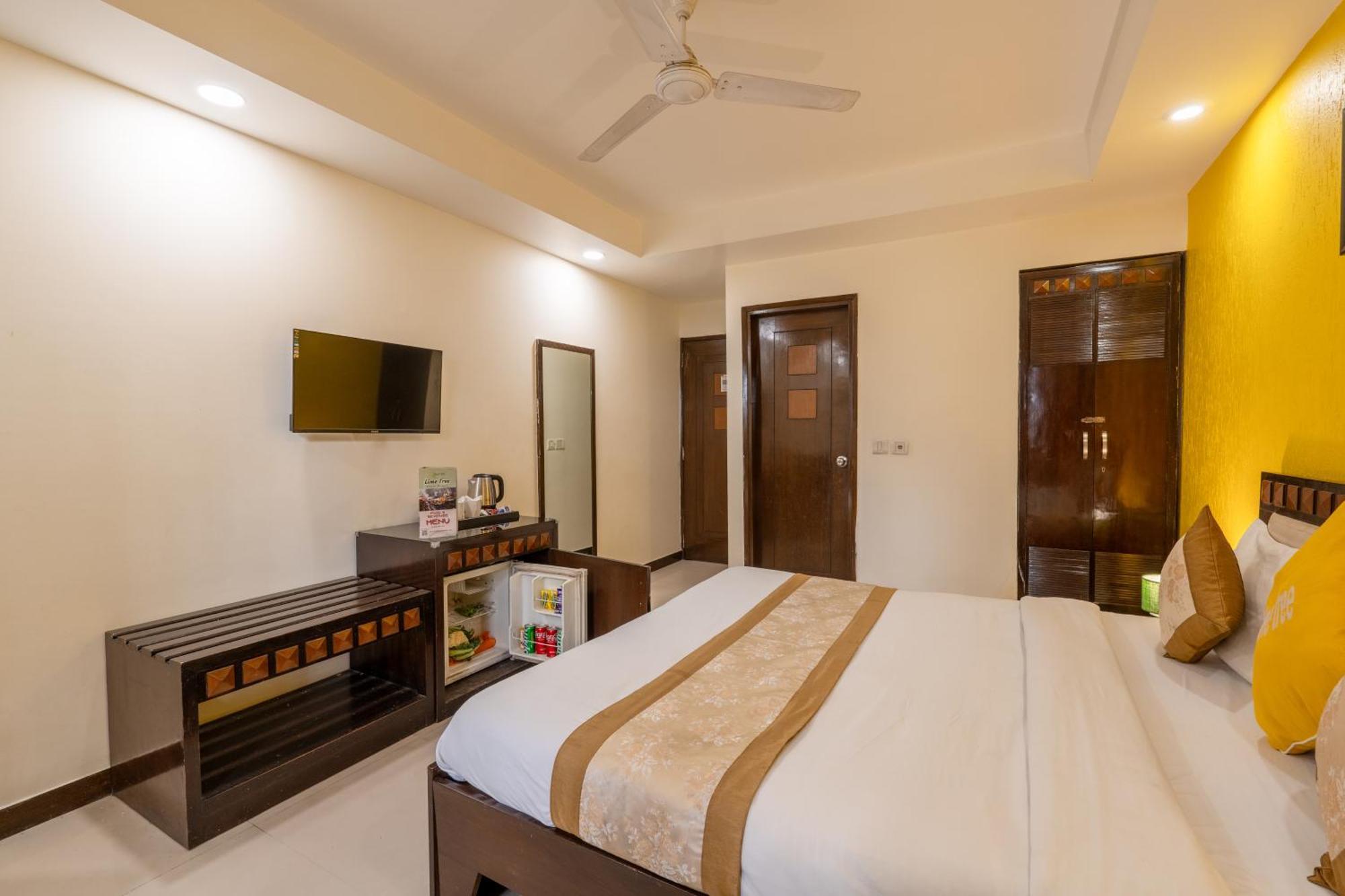 Lime Stays B&B Gk-2 At Greater Kailash Metro South Delhi Nearby Saket Select City Új-Delhi Kültér fotó